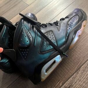 Air Jordan 6 - Chameleon - Sz 11.5